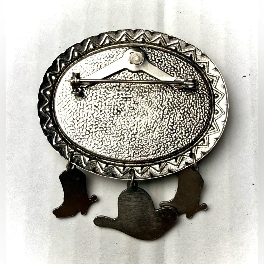Vintage Oval Native American Design Silver Brooch Pin‎ Cowboy Boots Hat Western